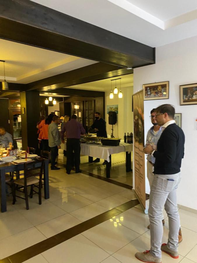 אוקנה סיביולוי Pensiune Restaurant Indus מראה חיצוני תמונה